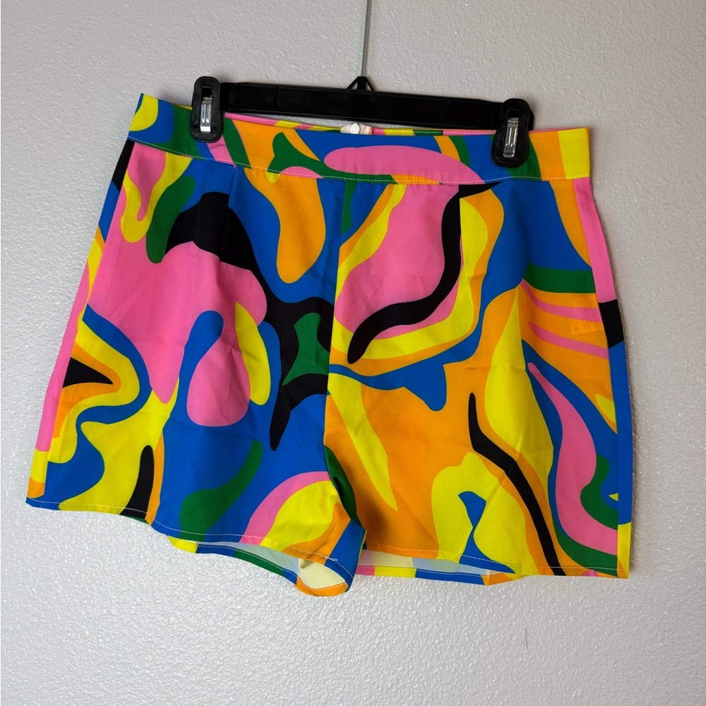 Women's Multicolor Abstract Print Shorts